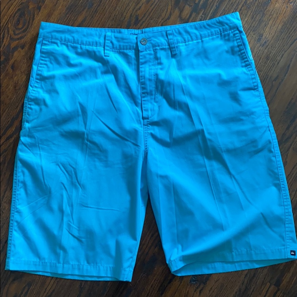 Quick Silver Shorts Size 40